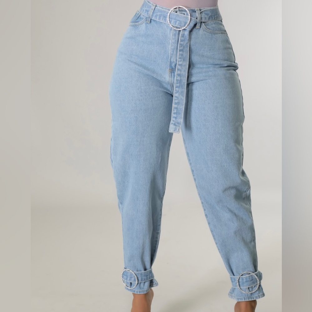 Women high waisted jeans
